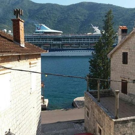 Apartment Rosic Perast Exterior foto