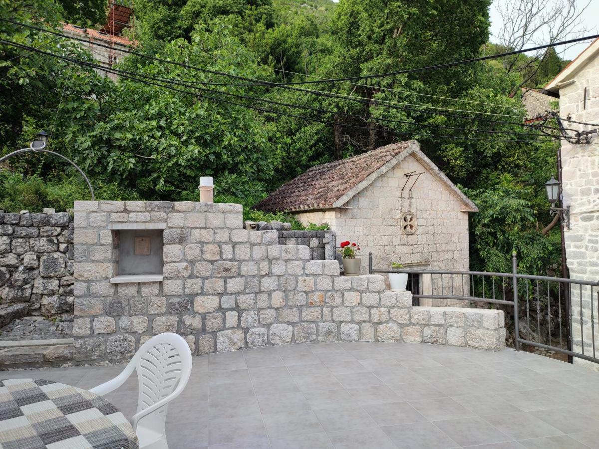 Apartment Rosic Perast Exterior foto